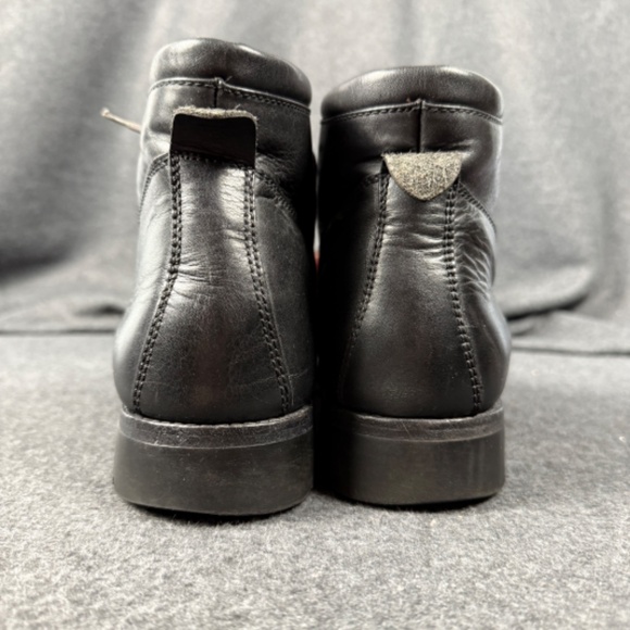 Cole Haan Black Vibram Sole Boots 9M main image 4
